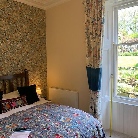 Leven House Bed And Breakfast 크리프 외부 사진