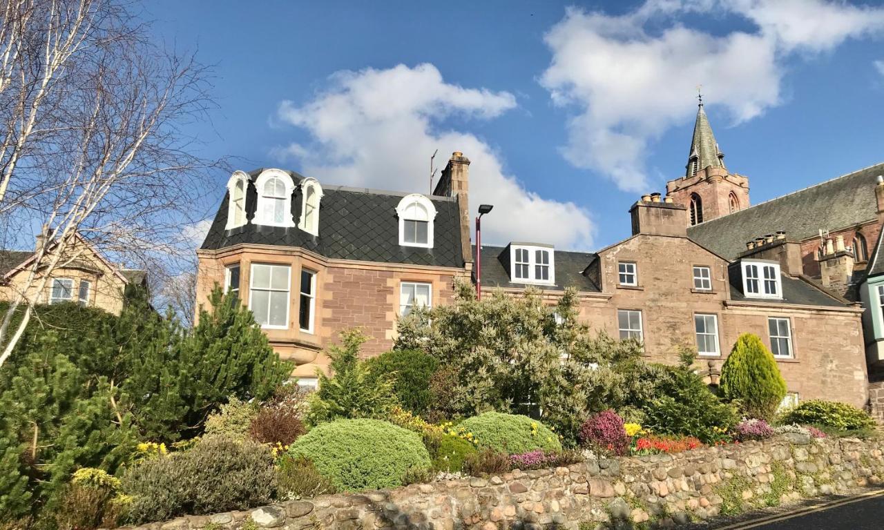Leven House Bed And Breakfast 크리프 외부 사진
