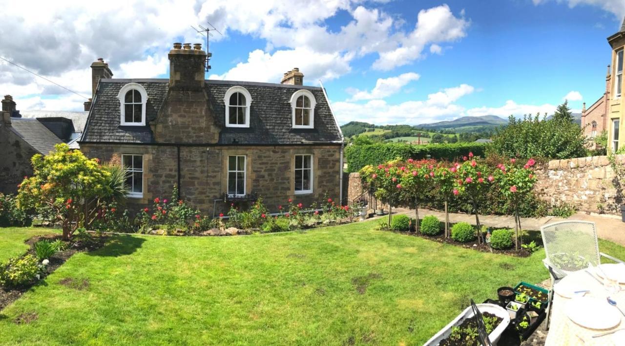 Leven House Bed And Breakfast 크리프 외부 사진