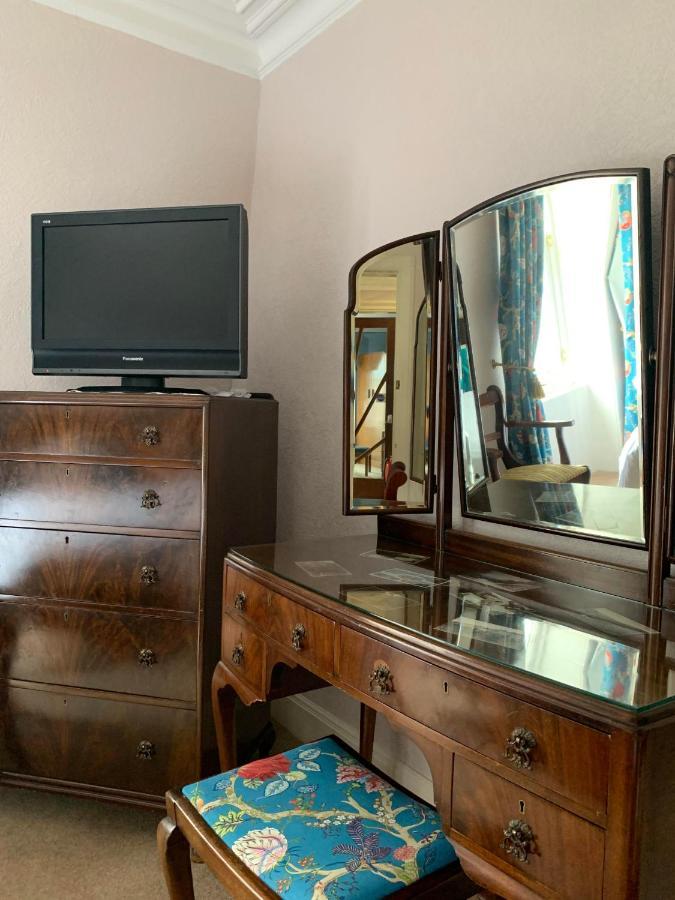Leven House Bed And Breakfast 크리프 외부 사진